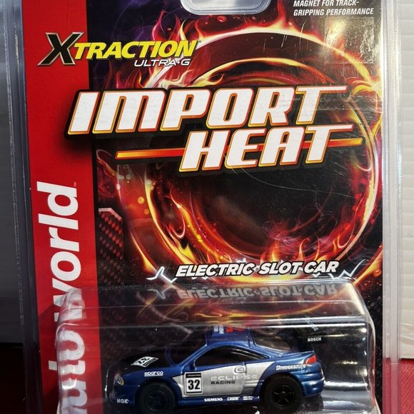 Sealed NEW! Auto World 2019 Import Heat 1995 Mitsubishi Eclipse Ultra G Slot Car - Picture 1 of 2